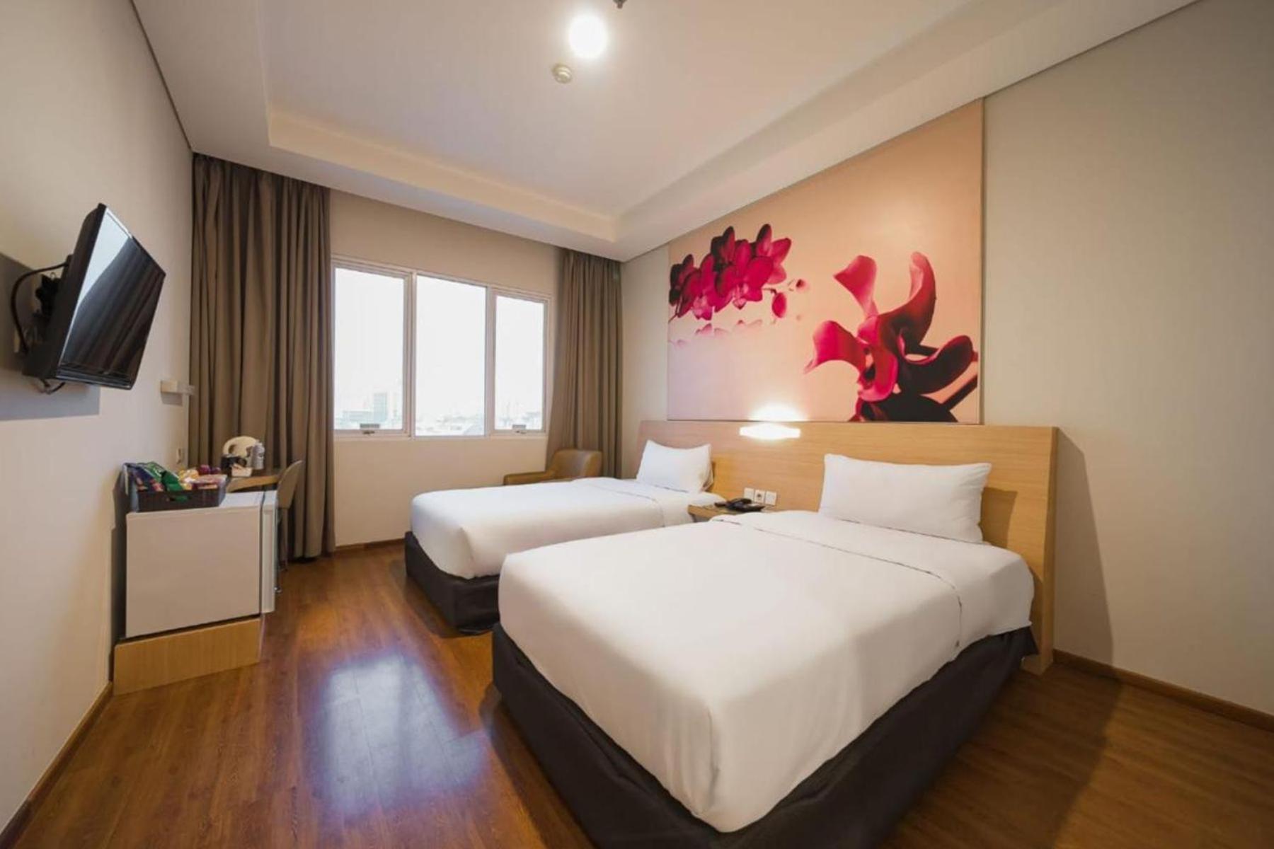 Grand G7 Pasar baru Hotel Jakarta Bagian luar foto